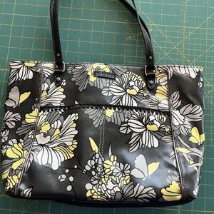 Sakroots Metro Tote Artist Circle Flower Power Black Grey Yellow